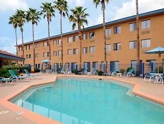 Days Inn Mesa Country Club Exterior photo